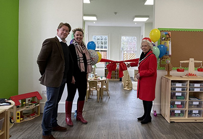 Mayor of Loughton opens Monkey Puzzle Nursery